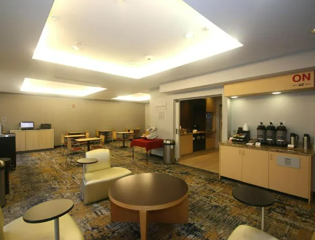 Towneplace Suites by Marriott Aiken Whiskey Road hotel detail image 4