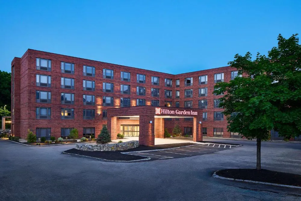 Hilton Garden Inn Tewksbury Andover hotel hero