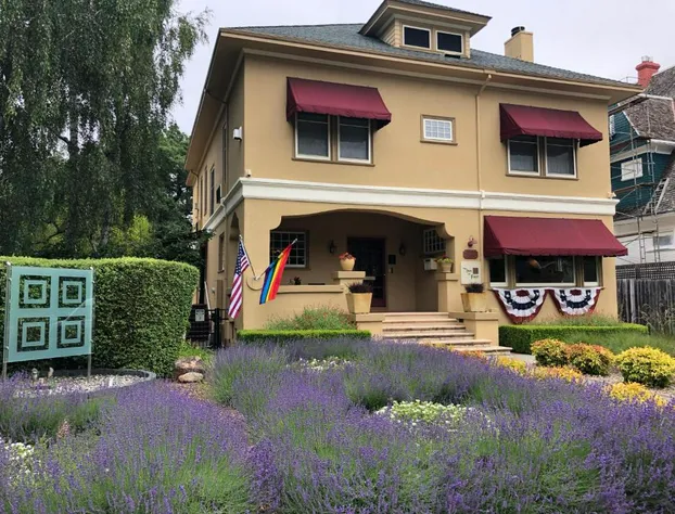 The Inn On First hotel detail image 1