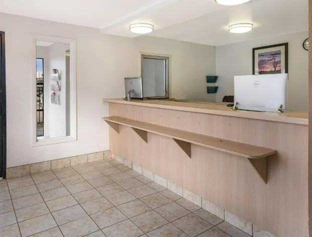 Knights Inn Grand Rapids hotel detail image 4