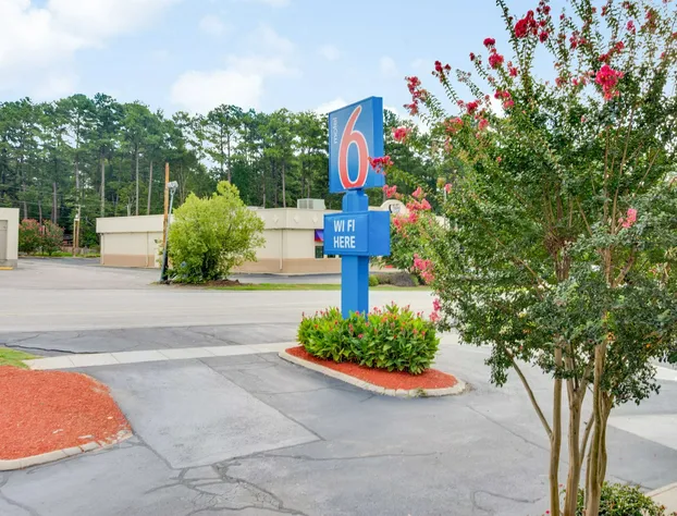 Motel 6 Columbia, SC - West hotel detail image 3