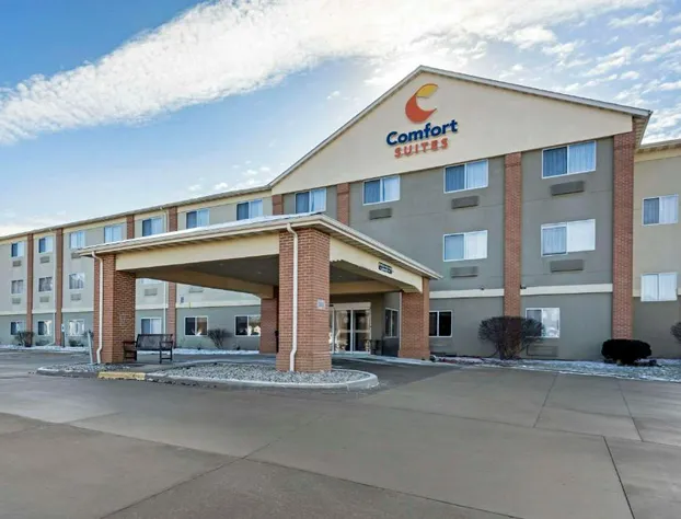 Comfort Suites Normal University area hotel detail image 1