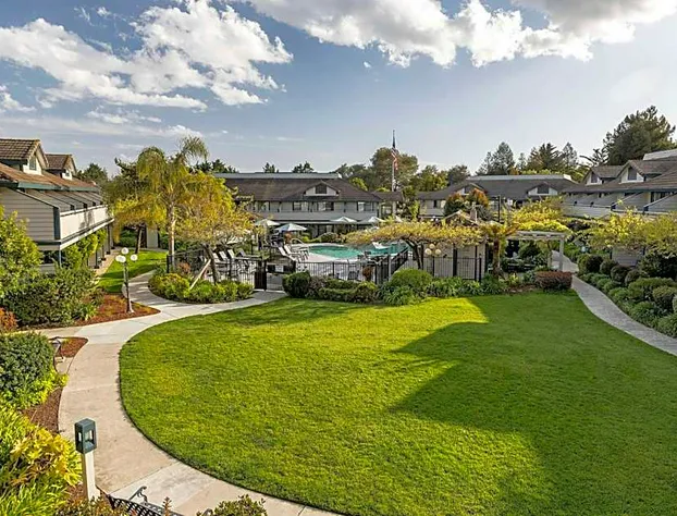 Seacliff Inn Aptos, Tapestry Collection by Hilton hotel detail image 4