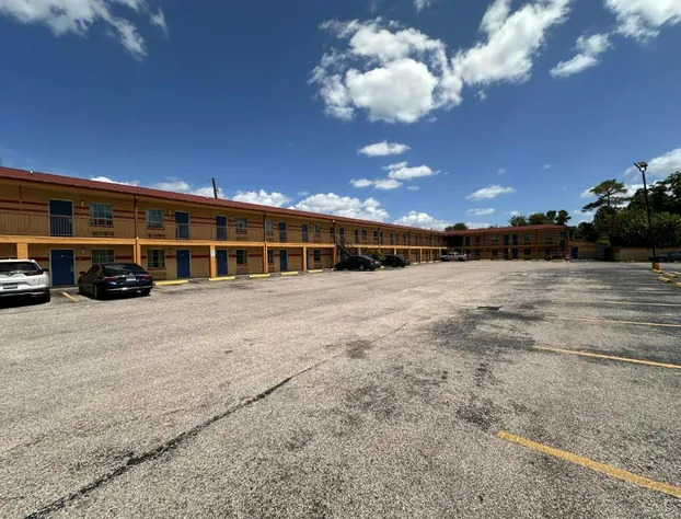 Bestway Inn hotel detail image 2