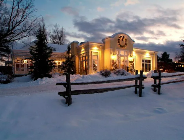 Auberge West Brome hotel detail image 2