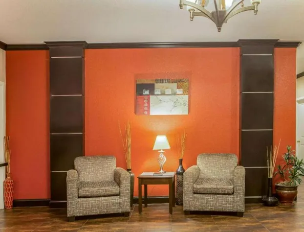 Super 8 by Wyndham Mansfield LA hotel detail image 2