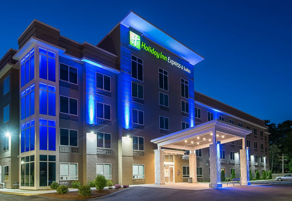 Holiday Inn Express & Suites Norwood-Boston Area by IHG hotel hero