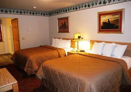 Harmony Inn & Suites hotel hero