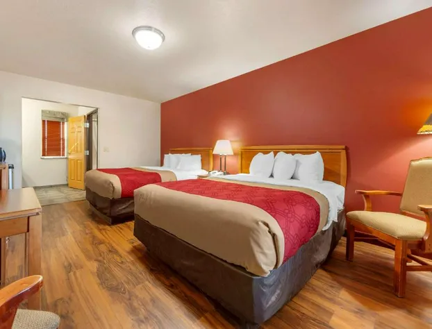 Harmony Inn & Suites hotel detail image 4