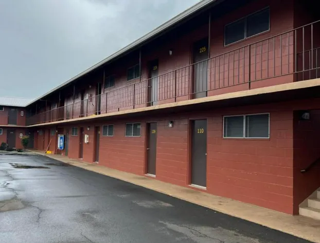 Tip Top Motel Cafe & Bakery hotel detail image 1