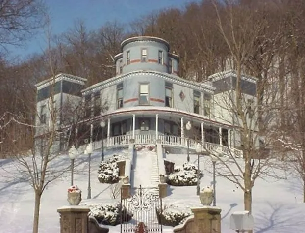 Mont Rest Inn hotel detail image 4