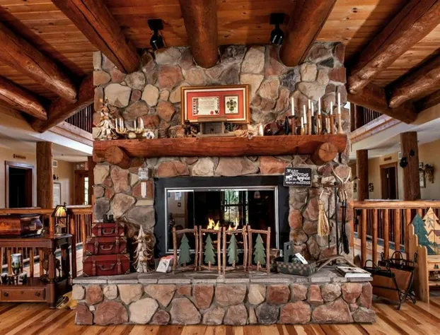 The Lodge at Grant's Trail hotel detail image 2