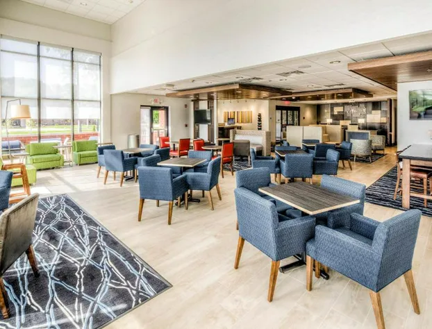 Holiday Inn Express & Suites Cleveland West - Westlake by IHG hotel detail image 3