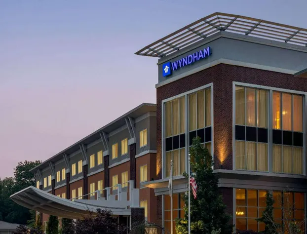 Wyndham Avon hotel detail image 1