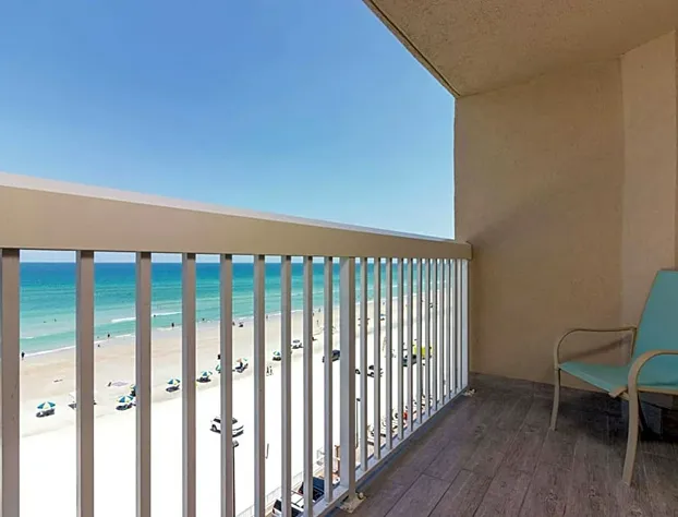 Hampton Inn Daytona Shores - Oceanfront hotel detail image 2