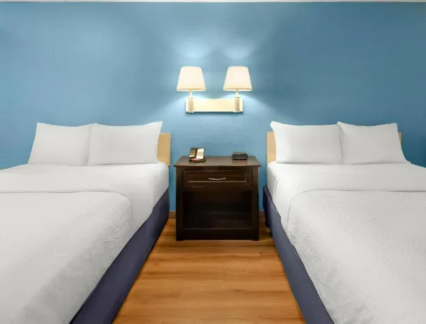 Travelodge by Wyndham Madison Heights MI hotel detail image 4