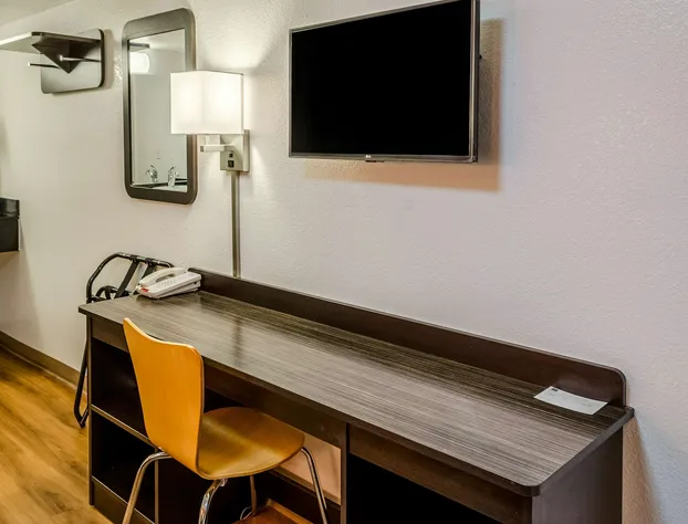 North Charleston Lodge hotel detail image 1