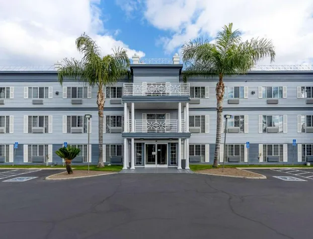 Best Western Colonial Inn hotel detail image 1