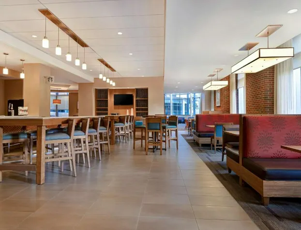 Hyatt Place Bloomington/Normal hotel detail image 4