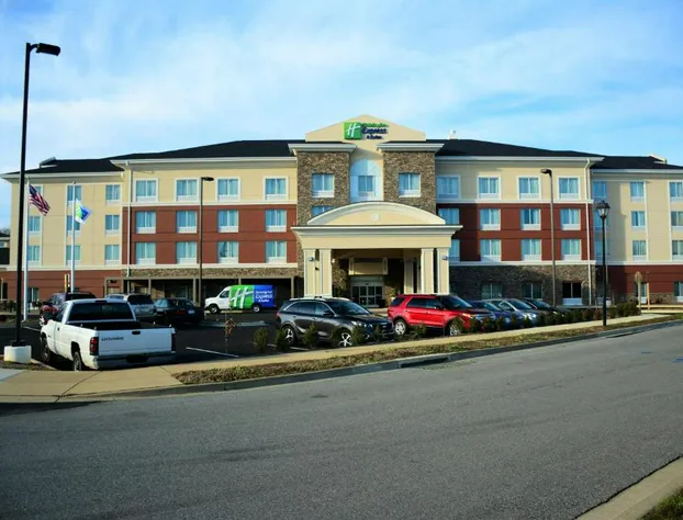 Holiday Inn Express & Suites Lexington Park-California by IHG hotel detail image 3