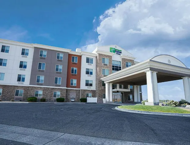 Holiday Inn Express & Suites Ontario by IHG hotel detail image 2