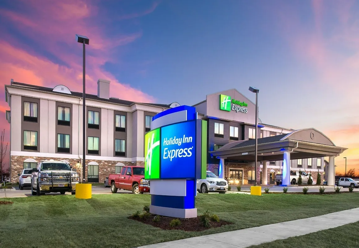 Holiday Inn Express Hutchinson by IHG hotel hero