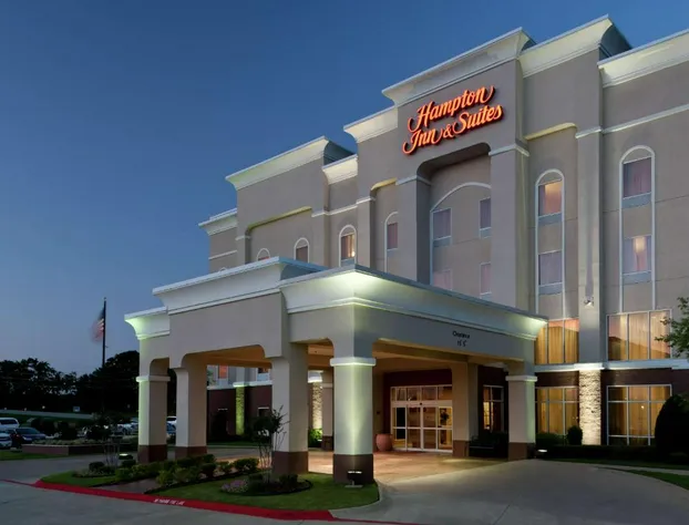 Hampton Inn & Suites Texarkana hotel detail image 1