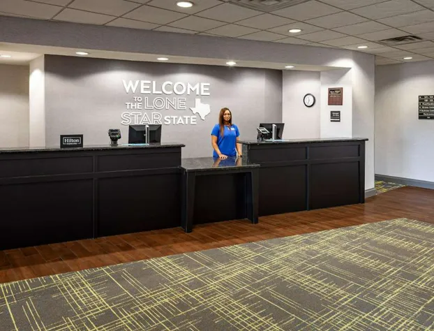 Hampton Inn & Suites Texarkana hotel detail image 2