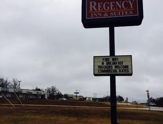 Regency Inn And Suites hotel detail image 2