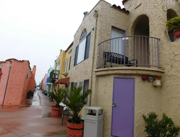 Capitola Venetian Hotel hotel detail image 4