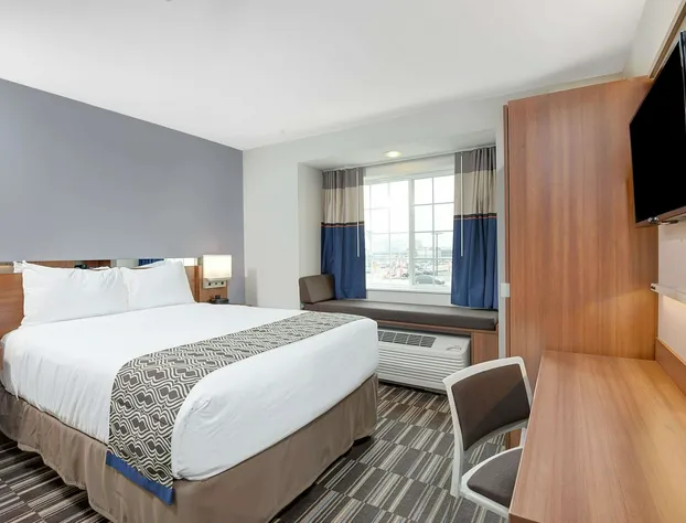 Microtel Inn & Suites By Wyndham Philadelphia Airport Ridley hotel detail image 3