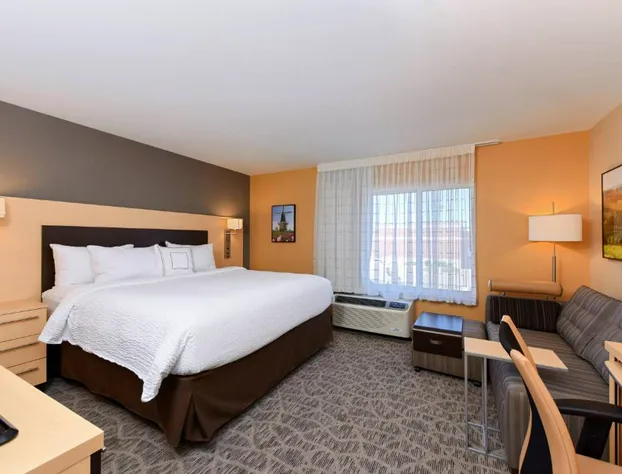 TownePlace Suites Detroit Auburn Hills hotel detail image 2