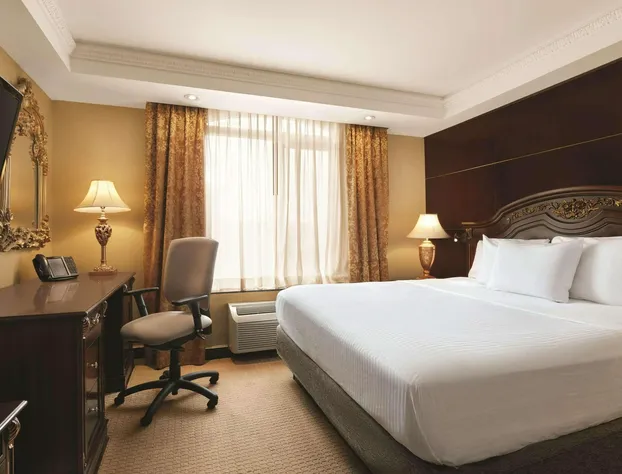 Radisson Hotel Toronto Airport West hotel detail image 4