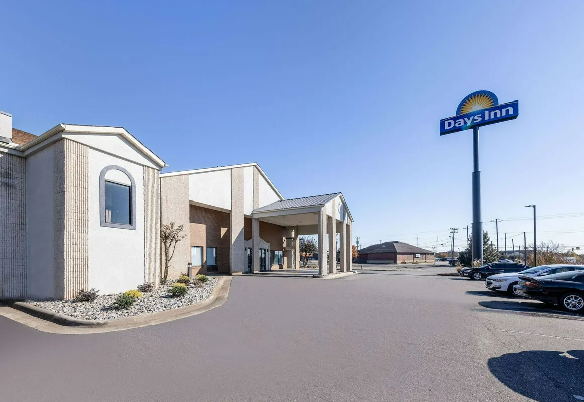 Days Inn by Wyndham Mooresville Lake Norman hotel hero