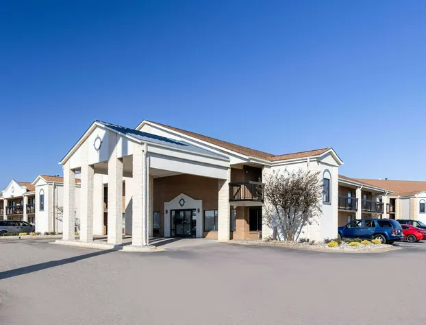 Days Inn by Wyndham Mooresville Lake Norman hotel detail image 4