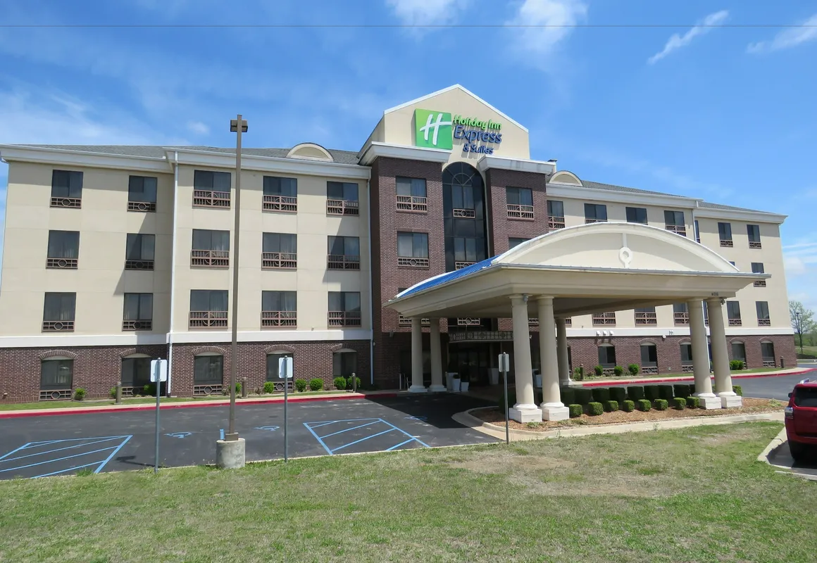 Holiday Inn Express Hotel & Suites Bartlesville by IHG hotel hero