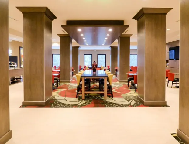 Holiday Inn Express & Suites Plymouth - Ann Arbor Area by IHG hotel detail image 1