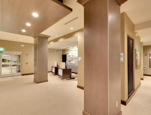 Holiday Inn Express & Suites Plymouth - Ann Arbor Area by IHG hotel detail image 2