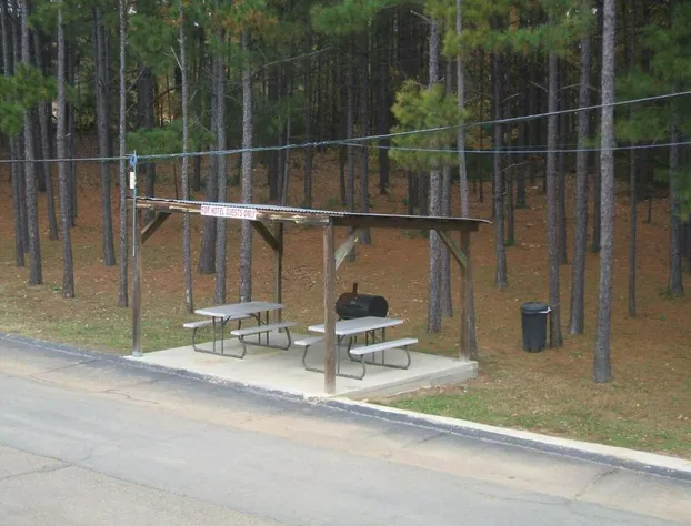 Super 8 by Wyndham Monticello AR hotel detail image 3