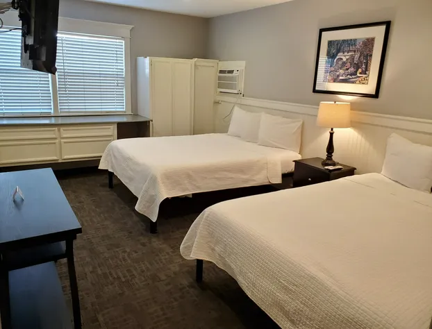 Coronado Island Inn hotel detail image 4