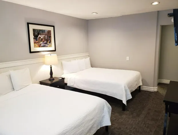 Coronado Island Inn hotel detail image 4