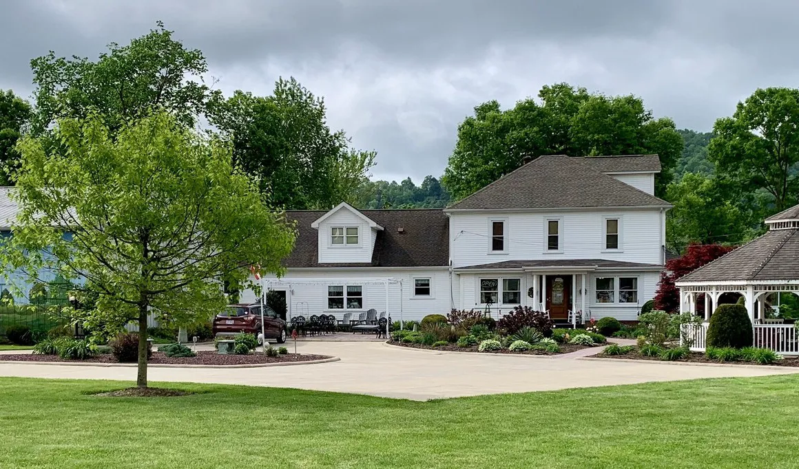 The Orchard Bed and Breakfast hotel hero