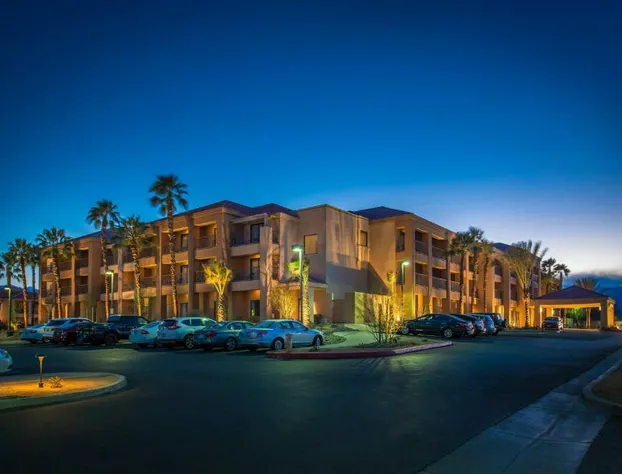Courtyard by Marriott Palm Desert hotel detail image 1