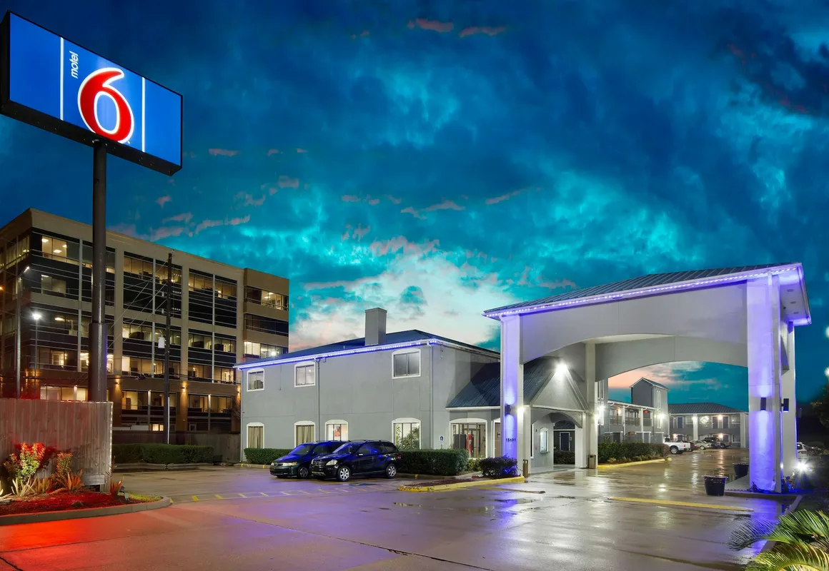 Motel 6 Houston, TX - I-10 West hotel hero