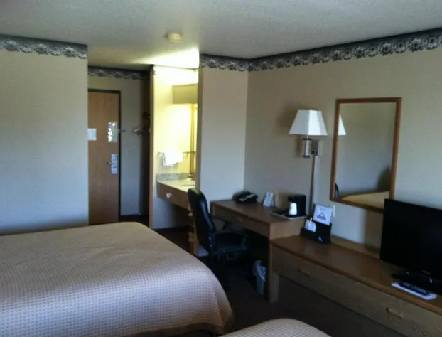 Days Inn by Wyndham Worthington hotel detail image 4