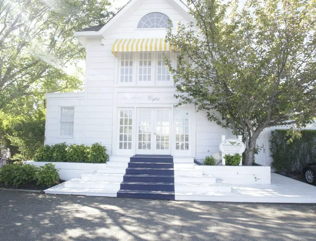 Capri hotel detail image 1