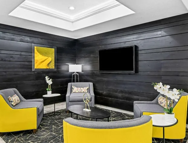 Best Western Palace Inn & Suites hotel detail image 1
