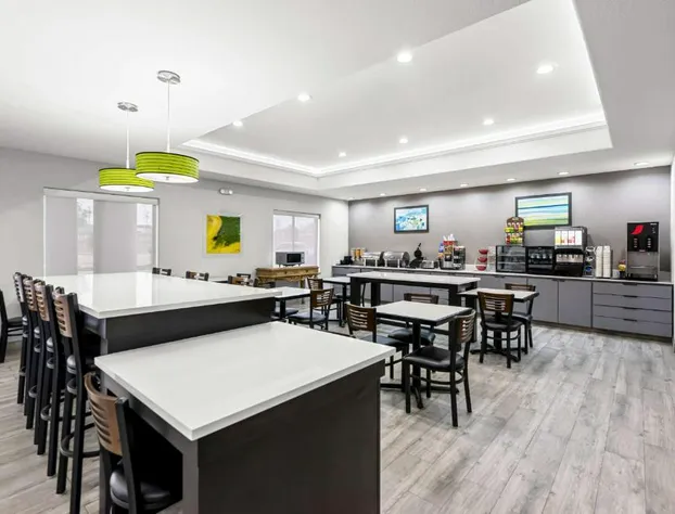 Best Western Palace Inn & Suites hotel detail image 2