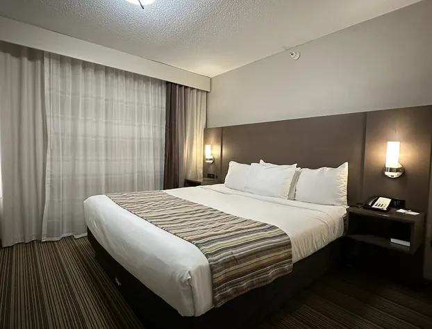 Country Inn & Suites by Radisson, Prairie du Chien hotel detail image 4