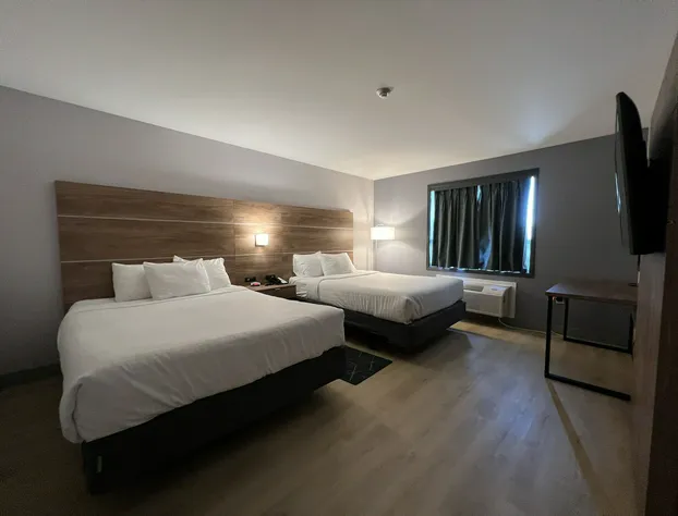 Super 8 by Wyndham Cornwall ON hotel detail image 3